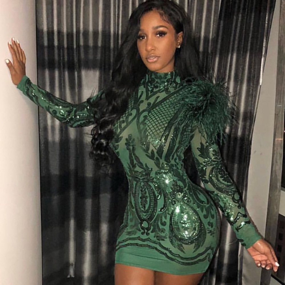 Mesh and sequins Dress.